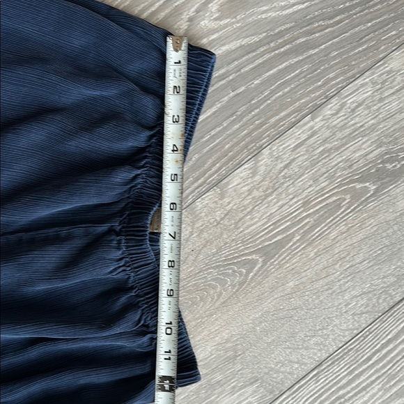 Black Wide-Leg Pants - Picture 2 of 6